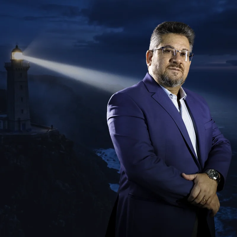 Lázaro Ferraz: Visão Estratégica & Neurociência Aplicada